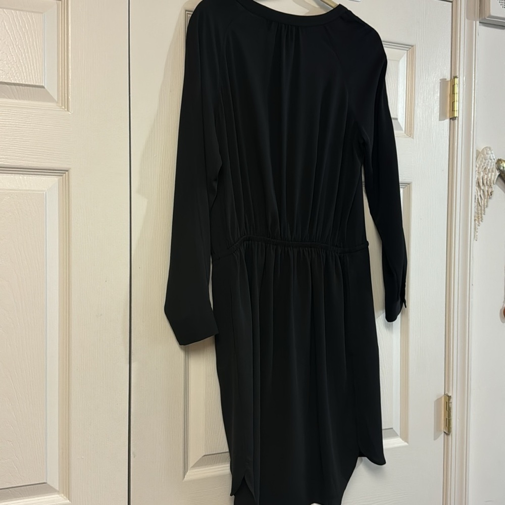 White House Black Market long sleeve v neck business casual black dress knee 10 - Picture 9 of 11